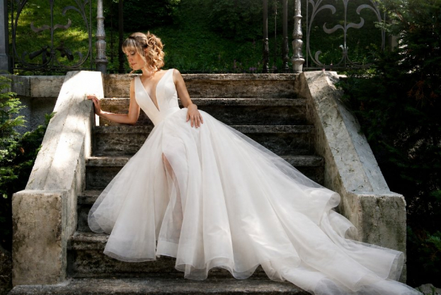 BANDI_Collection_organza.jpg